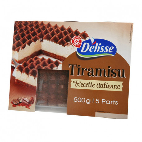 Tiramisu – Deser z kremem na bazie serka Mascarpone, posypany kakao, na biszkoptach nasączonych sosem kawowym.